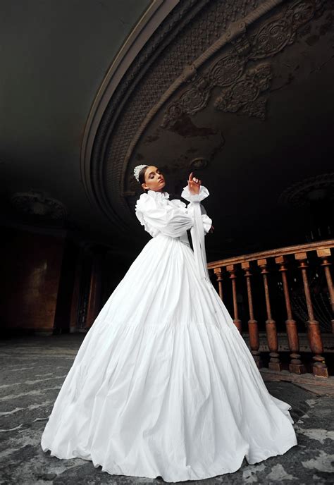 Older+Women+Doggy+Style+Facing+The+Camera Photos, Download The BEST