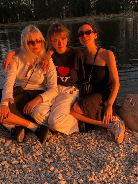 tyler hyde georgia ellery   kershaw  black country  road