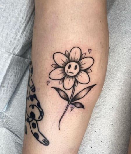 17 Simple Doodle Tattoo Ideas - Tattoo Twist