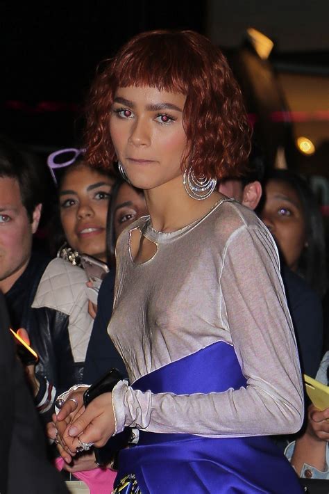 Zendaya's nip slip raises eyebrows and sparks a heated debate online 1