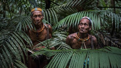 2000年続く「部族の暮らし」は“分断”によって失われるのか | クーリエ・ジャポン