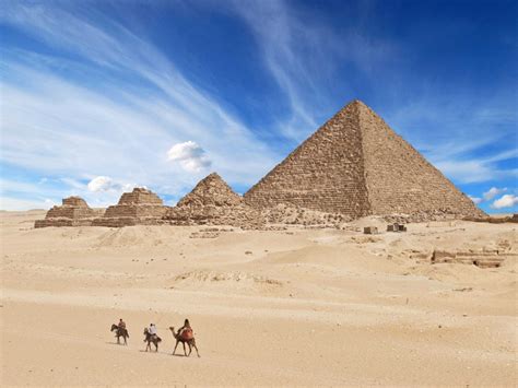Pyramid of giza is the oldest of the seven wonders of the ancient world ...