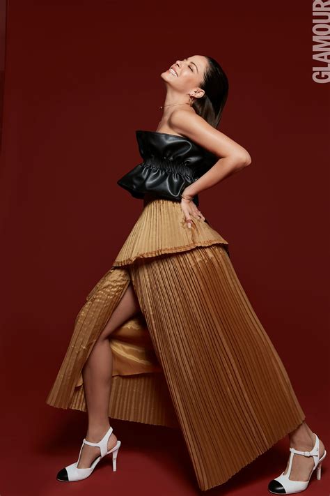 Ana Claudia Talancón en la portada de Glamour México y Latinoamérica