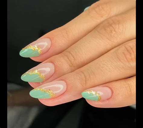 Unha Com Mancha Verde - Unha Decorada Verde – Unha Decorada Simples