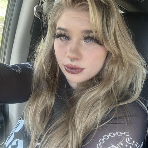Jade Rose Valentine added a new photo. - Jade Rose Valentine