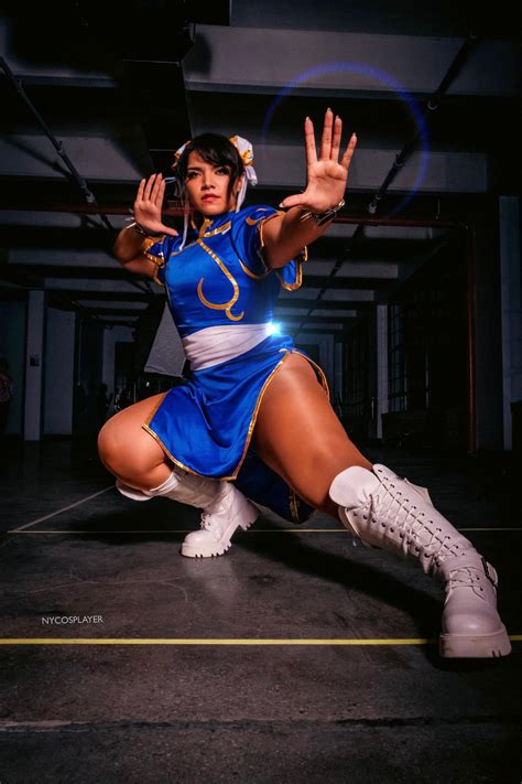 AlinaBecker - Chun-Li | CosplayCodex