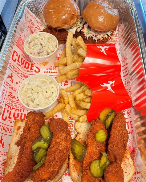 Dining guide explains why clyde's hot chicken is so popular 14