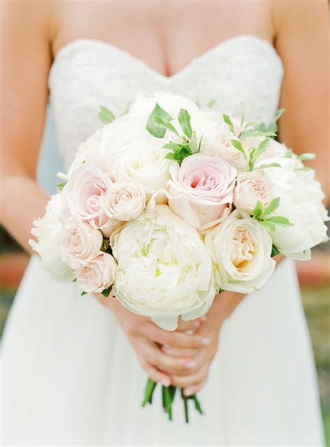 Simple Bridal Flower Bouquets at Jack Radcliffe blog