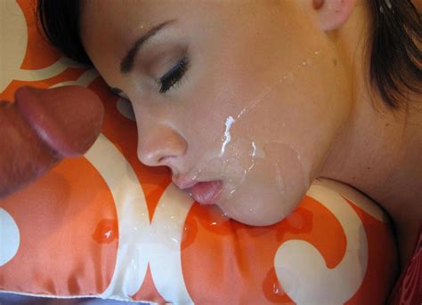 She likes waking up to a faceful of cum Porn Photo - EPORNER