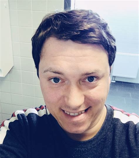 FORMERLY ROSE VALENTINA 🌹 on Twitter: "Not a drop wasted 😅 https://t.co