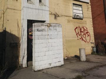 Hells Angels clubhouse sells for $235,000 over asking