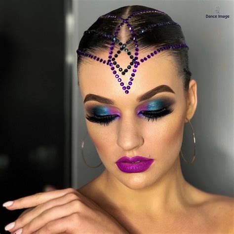 Прическа Бальные Танцы on Instagram: “Латинский образ с яркими ...
