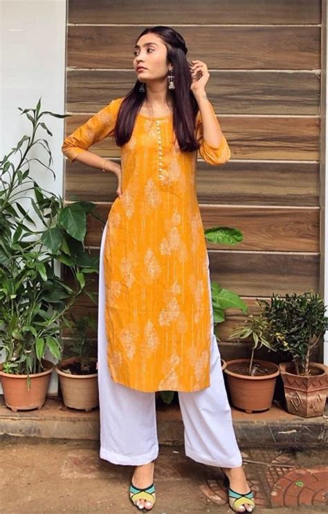 pant kurti pose  francis alton blog