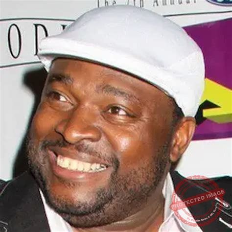 The Rise Of A Football Legend: 5 Shocking Facts About Lavan Davis' Net Worth