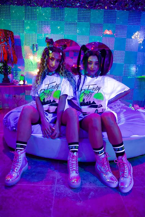 FESTY BESTY X @VANSECOO & @PAMELAASECOO