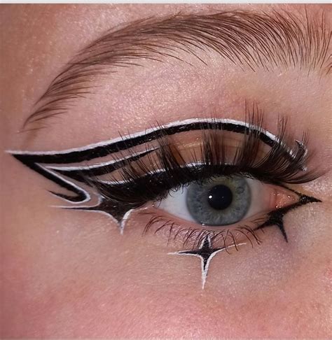 Halloween make up | Идеи макияжа, Белый макияж, Макияж для глаз