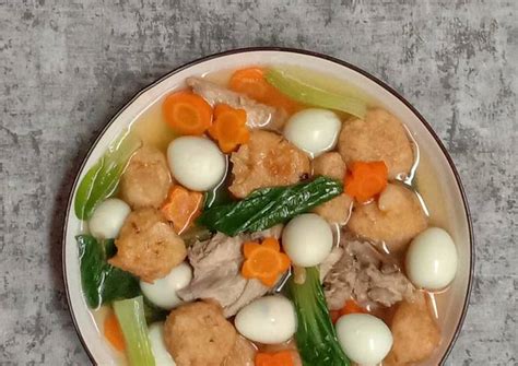 Resep Sup Baso Tahu Goreng Telur Puyuh oleh Adelia Firdaus - Cookpad
