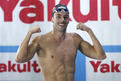 Paltrinieri aumenta su leyenda con el oro mundial de los 1500 libre