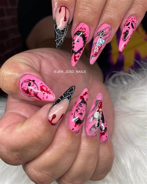 21 Super Cute Halloween Acrylic Nails - Sparkling Boy Ideas