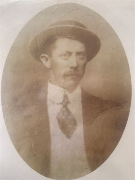 Great-granddaughter of Titanic victim says explorers 'know risks' but