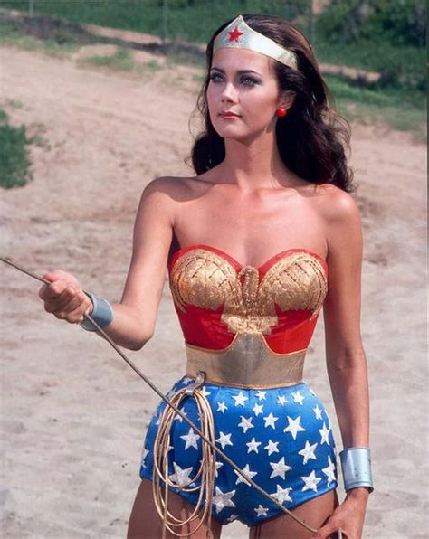 Wonder Woman (Lynda Carter), 1975. : r/1970s