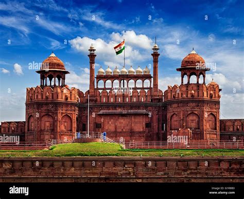 Lal qila hi-res stock photography and images - Alamy