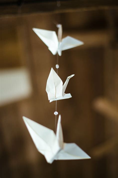 Origami Crane Arrangements: A Guide to Symbolic and Aesthetic Beauty ...