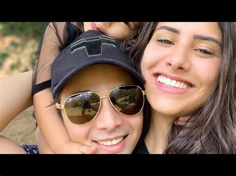Esposa De Mayck E Lyan - A MÚSICA MAIS ROMÂNTICA QUE MAYCK E LYAN CANTARAM EM LIVE - YouTube
