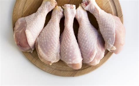 jangan cuci daging ayam  mentah ketahui dampak  bisa terjadi