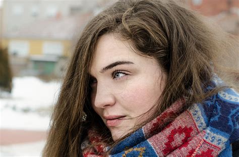 Challenge the Stereotypes About Russian Women – Concordia Materiales