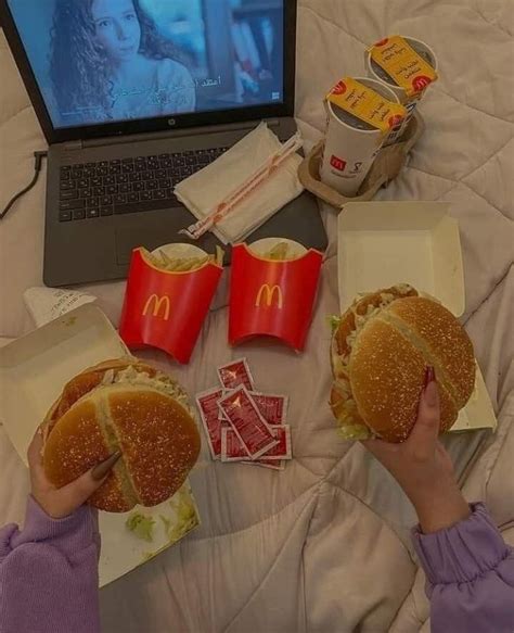 Pin by ERIS H. on comida | Aesthetic food, Movie night food, Pretty food