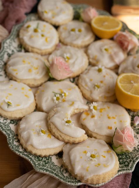 Chamomile Cookies - Frolic & Fare