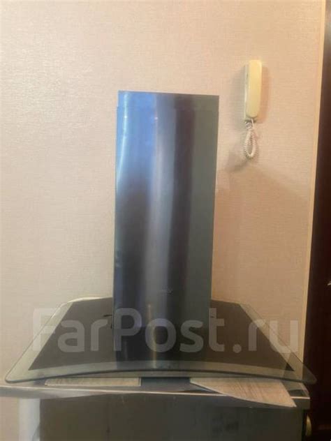 Продам вытяжку, б/у, в наличии. Цена: 3 500₽ во Владивостоке