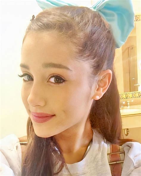 How Old Is Ariana Grande? Discovering The Age And Journey Of The Pop Icon