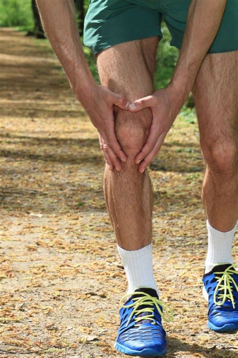 key factors  keeping healthy knees   active lifestyle