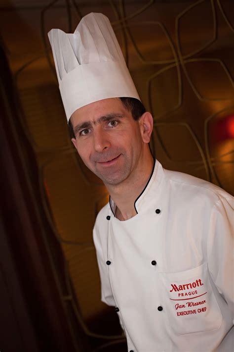 Public Transit Directions to the Prague Marriott Hotel 1