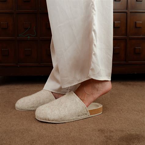 Best Insoles for Morton's Neuroma | WalkFulton