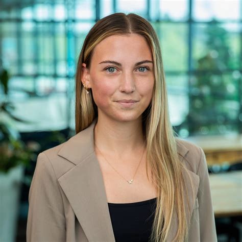 Briana Finn | Office Administrator | Harcourts Milford