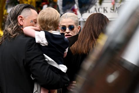 Ozzy & Sharon Osbourne's Children, Kelly, Jack & Aimee, Reunite for