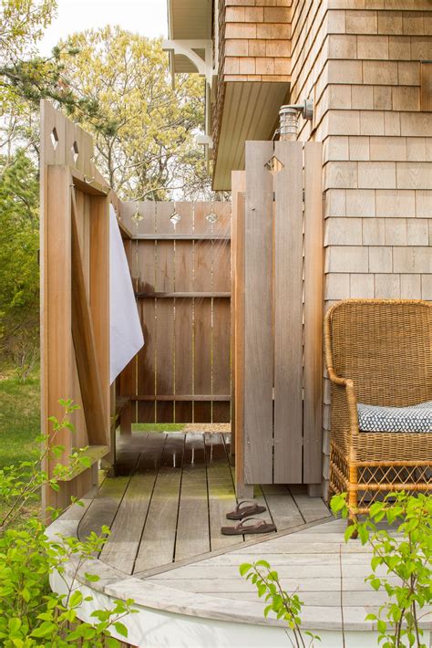 17 Stunning Outdoor Shower Designs - Best Outdoor Shower Ideas