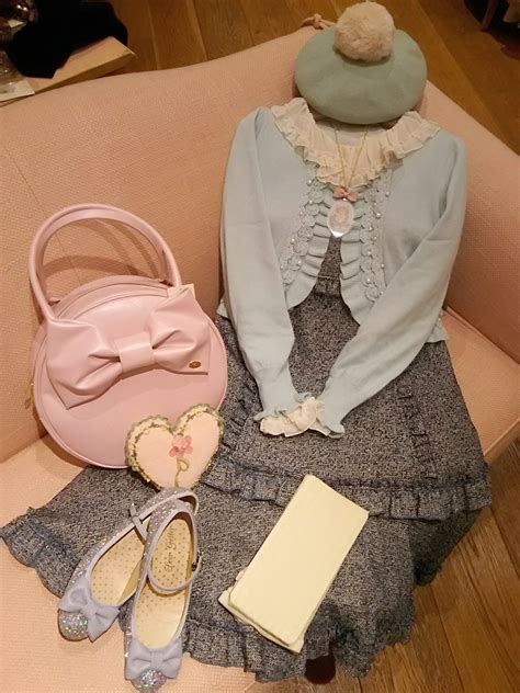 Knit Bolero with Pearls by Leur Getter