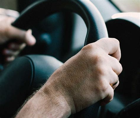 drive aaron taxi