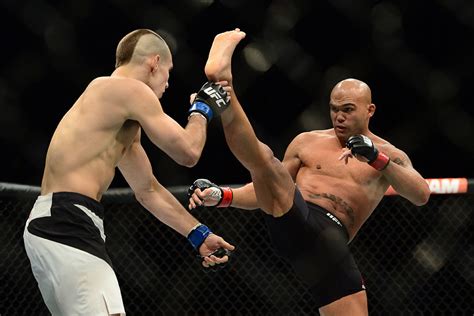 Robbie Lawler vs. Rory MacDonald at UFC 189: Photo gallery