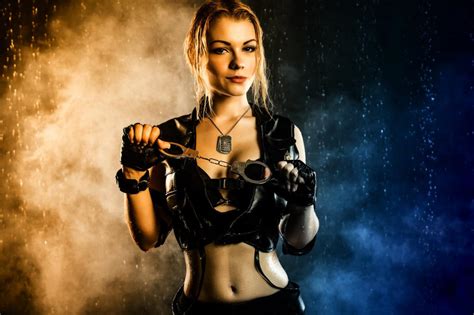 Sonya Blade Cosplay by CaptainIrachka on DeviantArt