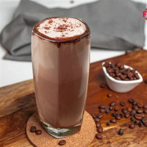 Perfect McDonald's Chocolate Milkshake Recipe - TheFoodXP