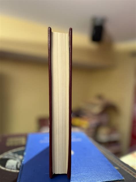 The English Tradition in Architecture, illustrated with 78 photos and