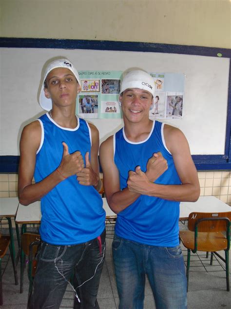 Escola Professor Arnaldo Carneiro Leão - Escola Professor Pedro Augusto Carneiro Leão