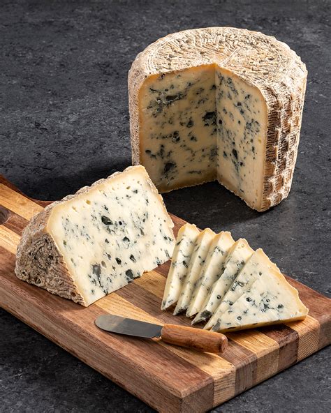 Der Edel Bleu Cheese - 6 oz | Goot Essa