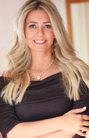 Andrea Muniz - Cursos Livres Belas Artes