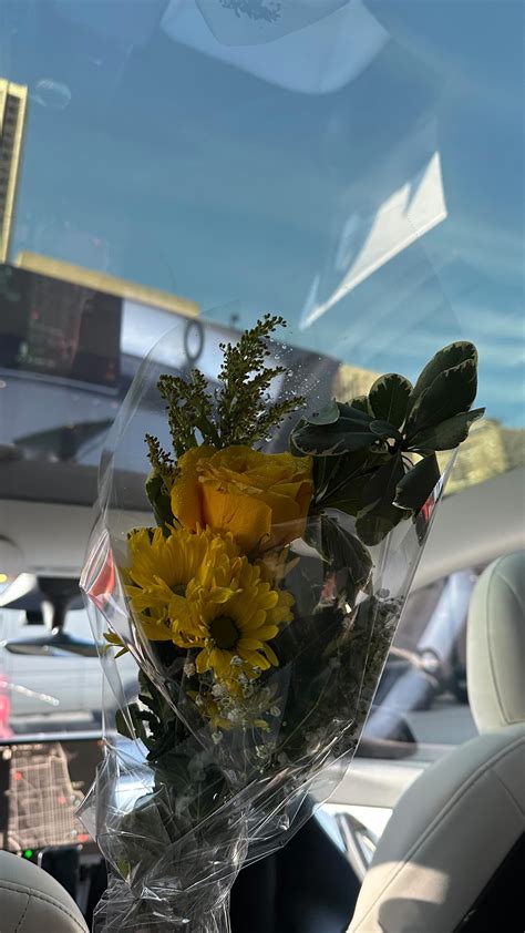 Rose Marie (@roseebby_20) • Instagram photos and videos